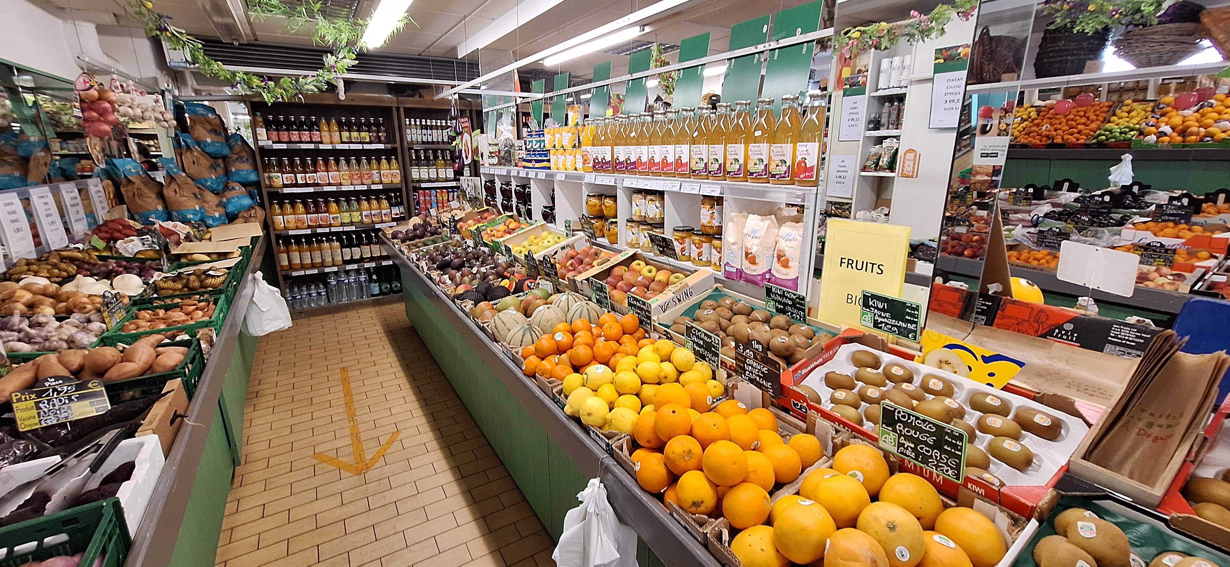 Rayons fruits et légumes