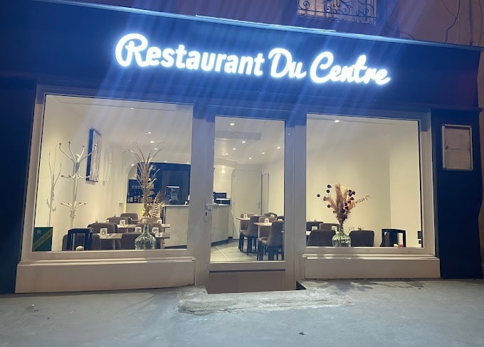 Entré du restaurant du centre